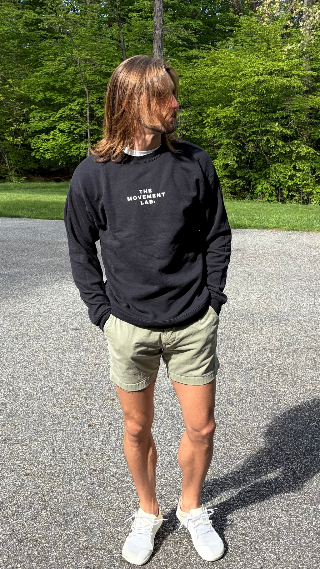 THE MOVEMENT LAB 8 CREWNECK
